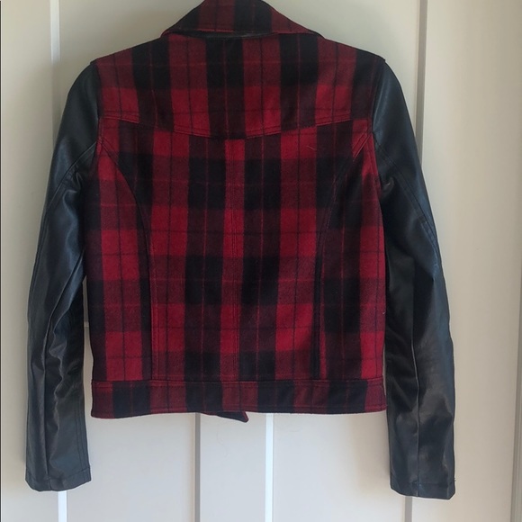 Cute Jacket - Picture 2 of 2